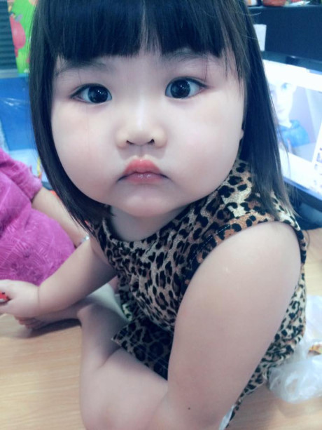 Em bé má bánh bao ngay cả khi khóc cũng khiến người ta cảm thấy Em be ma banh bao ngay ca khi khoc cung khien nguoi ta cam thay