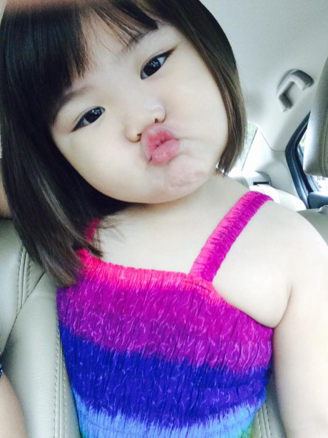 Em bé má bánh bao ngay cả khi khóc cũng khiến người ta cảm thấy Em be ma banh bao ngay ca khi khoc cung khien nguoi ta cam thay