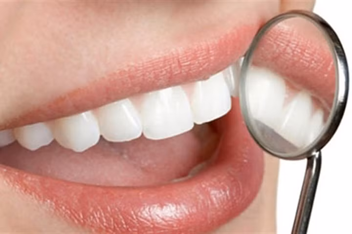 Chảy máu chân răng - dấu hiệu của nhiều bệnh nguy hiểm chớ nên xem thường