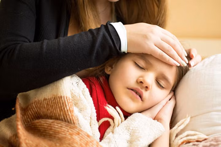 Sốt cao không bù nước, có thể hôn mê