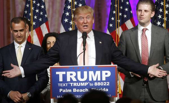 Ông Trump “lâm nguy“ ảnh 1 Số người ủng hộ ông Trump chỉ có 31%, trong khi những người không ưa ông lên tới 63%. Ảnh: AP