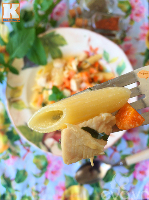 Mỳ nui sốt gà bơ và rau củ siêu hấp dẫn ảnh 8 my nui sot ga bo va rau cu sieu hap dan - 8