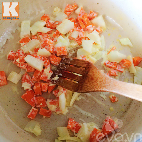 Mỳ nui sốt gà bơ và rau củ siêu hấp dẫn ảnh 4 my nui sot ga bo va rau cu sieu hap dan - 4