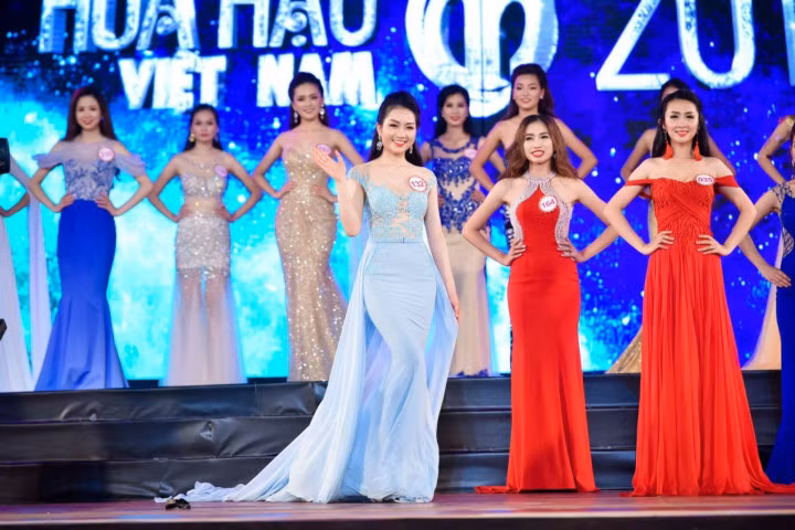 Thí sinh HHVN 2016 Phùng Lan Hương: Em muốn biết sức hút Bi Rain là gì?
