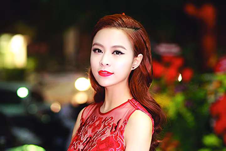 Vướng scandal, vướng vòng lao lý, sao Việt có dễ quay lại showbiz?