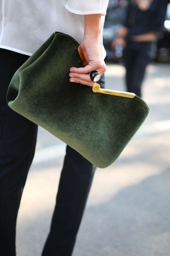 cách cầm clutch tay cách cầm clutch tay