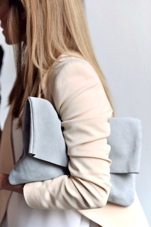 cách cầm clutch tay cách cầm clutch tay