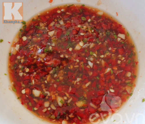 Cánh gà sốt cay ngon ngất ngây ảnh 2 canh ga sot cay ngon ngat ngay - 2