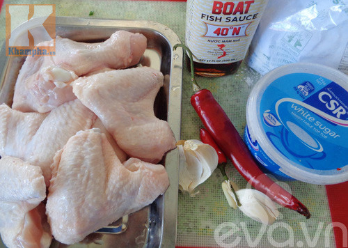 Cánh gà sốt cay ngon ngất ngây ảnh 1 canh ga sot cay ngon ngat ngay - 1