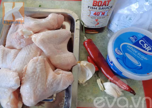 Cánh gà sốt cay ngon ngất ngây