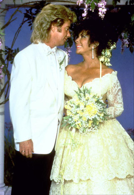 Huyền thoại điện ảnh Elizabeth Taylor và câu chuyện về 8 đời chồng của nàng - Ảnh 8 Huyen thoai dien anh Elizabeth Taylor va cau chuyen ve 8 doi chong cua nang - Anh 8