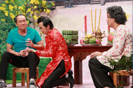 Ơn giời tập cuối: Trấn Thành bị đánh, Hoài Linh gục khóc bên khách mời On gioi tap cuoi: Tran Thanh bi danh, Hoai Linh guc khoc ben khach moi