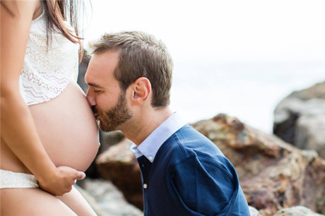 Ngưỡng mộ gia đình hạnh phúc, vợ đẹp con xinh của Nick Vujicic - Ảnh 15 Nguong mo gia dinh hanh phuc, vo dep con xinh cua Nick Vujicic - Anh 15