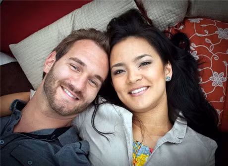Nguong mo gia dinh hanh phuc, vo dep con xinh cua Nick Vujicic - Anh 6