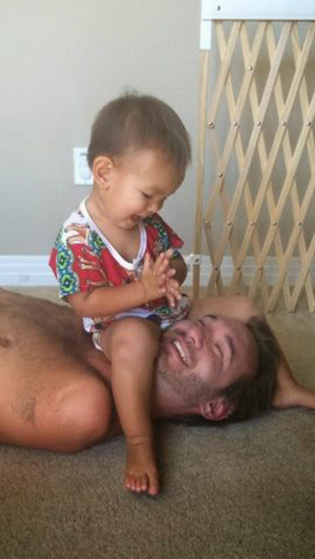 Ngưỡng mộ gia đình hạnh phúc, vợ đẹp con xinh của Nick Vujicic - Ảnh 26 Nguong mo gia dinh hanh phuc, vo dep con xinh cua Nick Vujicic - Anh 26