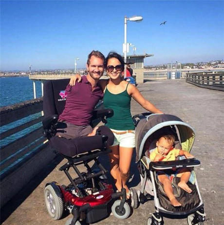 Ngưỡng mộ gia đình hạnh phúc, vợ đẹp con xinh của Nick Vujicic - Ảnh 29 Nguong mo gia dinh hanh phuc, vo dep con xinh cua Nick Vujicic - Anh 29