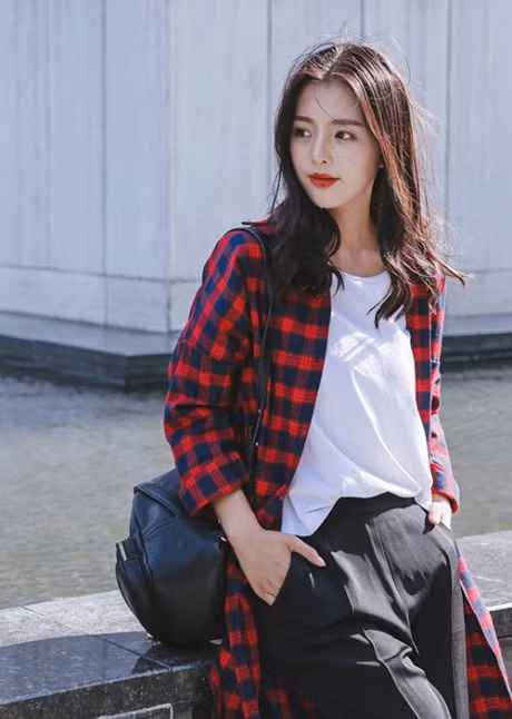 Hot girl Trung Quoc duoc menh danh la Hoa khoi hang khong vi qua xinh dep - Anh 12