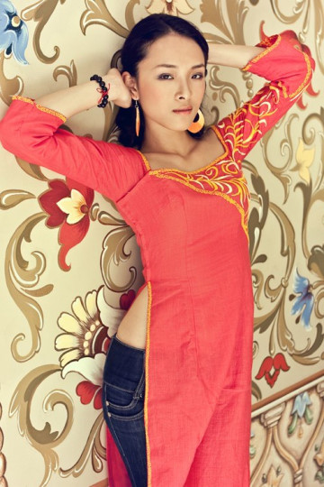 Hoa hậu Trương Hồ Phương Nga là ai? - Ảnh 2 Hoa hau Truong Ho Phuong Nga la ai? - Anh 2