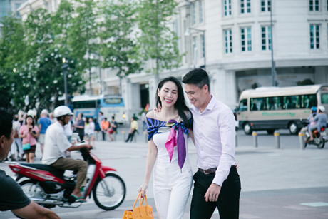 Công Vinh - Thủy Tiên xuất hiện trong phóng sự của kênh thể thao số 1 thế giới ESPN - Ảnh 7 Cong Vinh - Thuy Tien xuat hien trong phong su cua kenh the thao so 1 the gioi ESPN - Anh 7