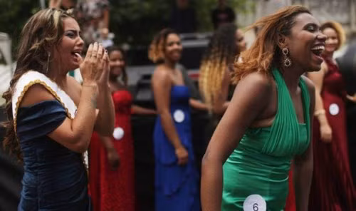 Siêu trộm đăng quang “Hoa khôi tội phạm” trong nhà tù Brazil - ảnh 5