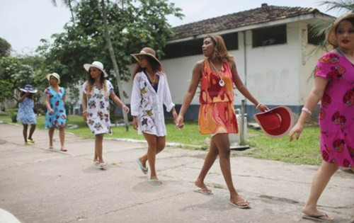 Siêu trộm đăng quang “Hoa khôi tội phạm” trong nhà tù Brazil ảnh 4 Siêu trộm đăng quang “Hoa khôi tội phạm” trong nhà tù Brazil - ảnh 3