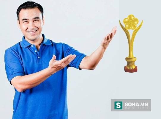 Kỳ lạ chuyện bọn trộm cắp nấu ăn nhậu nhẹt trong nhà Quyền Linh ảnh 2 Chiếc cúp Mai vàng mà Quyền Linh yêu thích nhất cũng bị cuỗm mất.