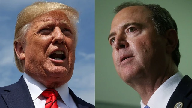 TT Mỹ Donald Trump và Chủ tịch Ủy ban tình báo Hạ viện Adam Schiff (phải).