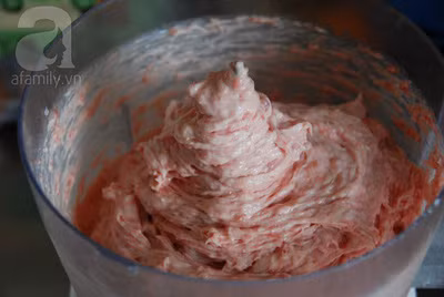 Đây là cách làm chả lụa không dùng hàn the mà vẫn giòn ngon tuyệt đối! ảnh 9