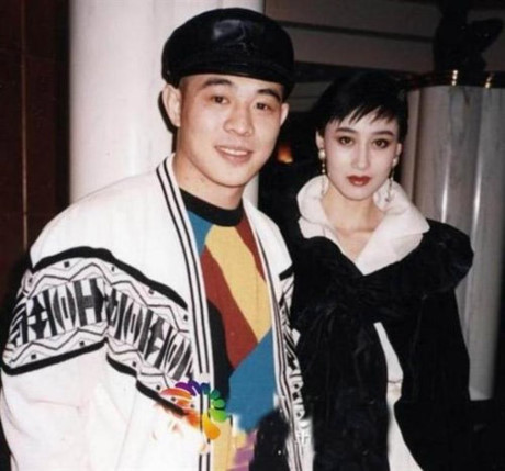 Hai cuộc hôn nhân đầy sóng gió với hai mỹ nhân của Lý Liên Kiệt - Ảnh 7 Hai cuoc hon nhan day song gio voi hai my nhan cua Ly Lien Kiet - Anh 7