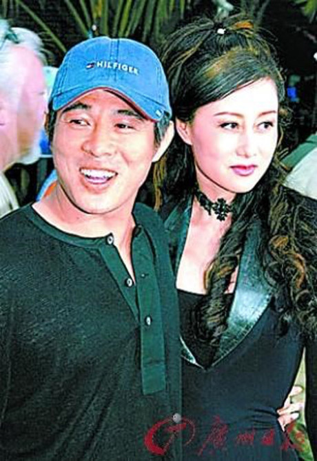 Hai cuộc hôn nhân đầy sóng gió với hai mỹ nhân của Lý Liên Kiệt - Ảnh 5 Hai cuoc hon nhan day song gio voi hai my nhan cua Ly Lien Kiet - Anh 5