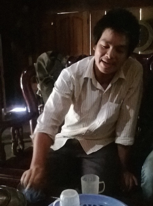 Đại gia được 2,1kg vàng bị xin tiền, sống phiền phức mong nghèo lại - Ảnh 2