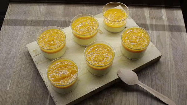 Biết làm panna cotta 3 vị khác nhau chỉ sau 3 phút xem hướng dẫn ảnh 31 Biết làm panna cotta 3 vị khác nhau chỉ sau 3 phút xem hướng dẫn ảnh 31