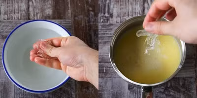 Vớt gelatin ra cho vào hỗn hợp ở bước 1, trộn đều.