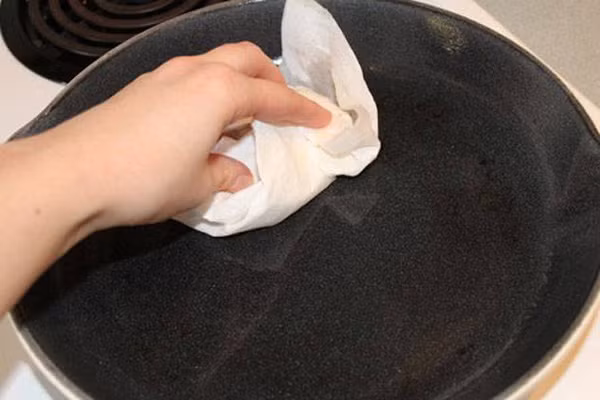 7 mẹo dùng dầu dừa cực hiệu quả để nhà cửa sạch bong, sáng bóng ảnh 4