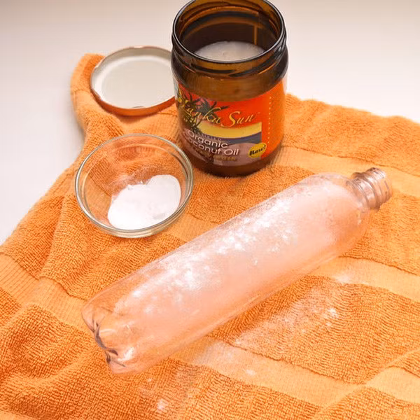 7 mẹo dùng dầu dừa cực hiệu quả để nhà cửa sạch bong, sáng bóng ảnh 2