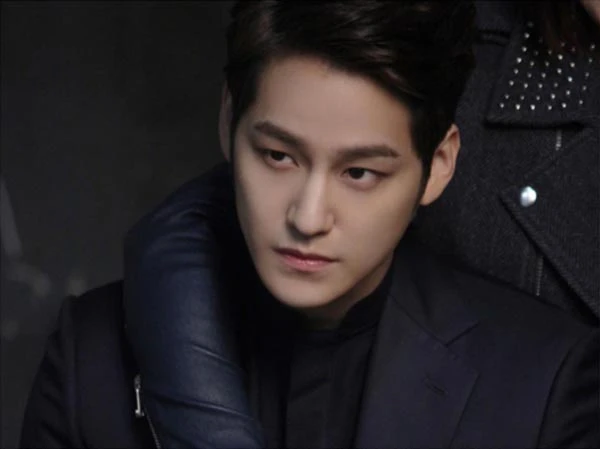 Kim Bum bất ngờ tái xuất đẹp trai như bạch mã hoàng tử