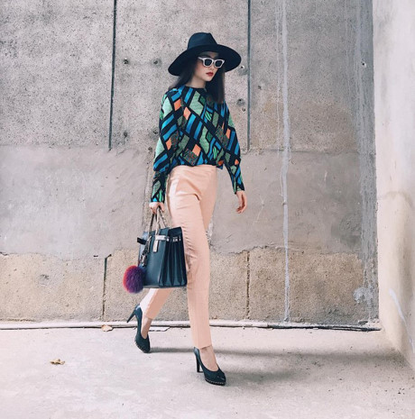 Thật kì lạ, sao Việt càng mặc kín đáo càng đẹp hút hồn! - Ảnh 5 That ki la, sao Viet cang mac kin dao cang dep hut hon! - Anh 5