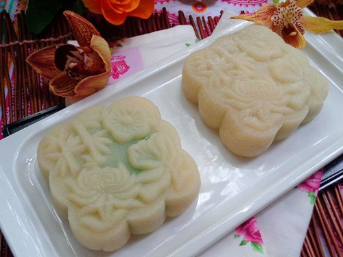 Bánh Trung thu dẻo nhân cốm đầy hấp dẫn - 10