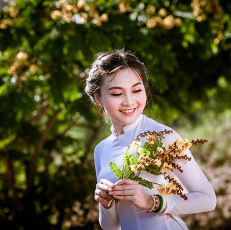 Thời gian cũng phải giật mình trước nhan sắc trẻ trung của bà mẹ 2 con U40 mà nhìn như 16 tuổi - Ảnh 9 Thoi gian cung phai giat minh truoc nhan sac tre trung cua ba me 2 con U40 ma nhin nhu 16 tuoi - Anh 9