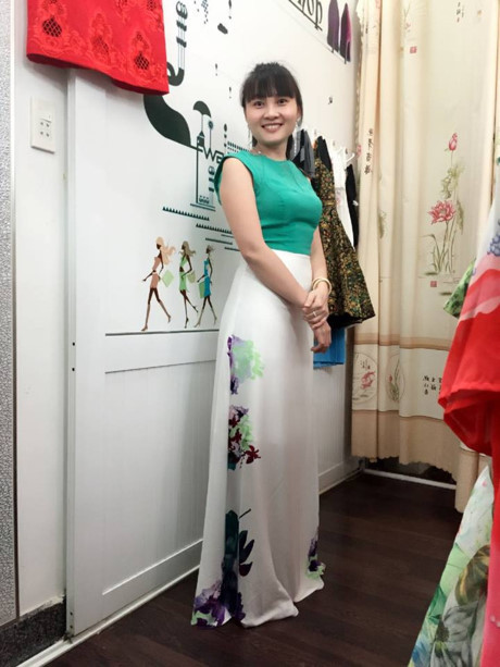 Thời gian cũng phải giật mình trước nhan sắc trẻ trung của bà mẹ 2 con U40 mà nhìn như 16 tuổi - Ảnh 1 Thoi gian cung phai giat minh truoc nhan sac tre trung cua ba me 2 con U40 ma nhin nhu 16 tuoi - Anh 1
