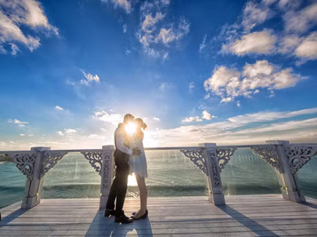 Chu re 9x dap ong heo dua co dau di chup anh cuoi tai Bali - Anh 5