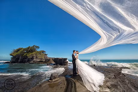 Chu re 9x dap ong heo dua co dau di chup anh cuoi tai Bali - Anh 13