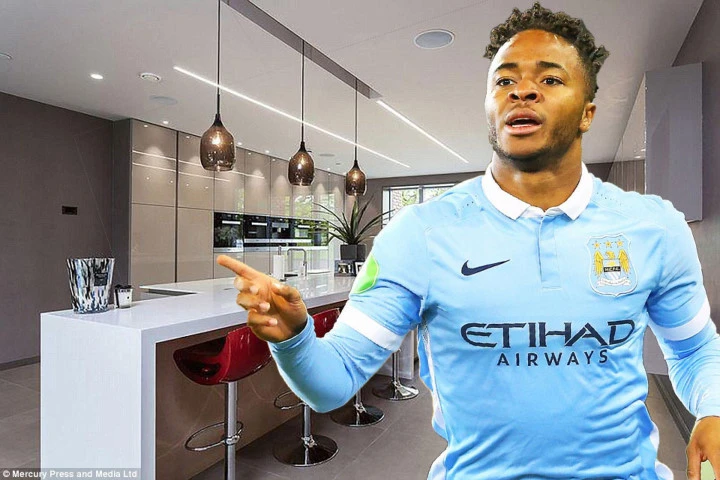 22 tuổi, Raheem Sterling tậu biệt thự 3,1 triệu bảng