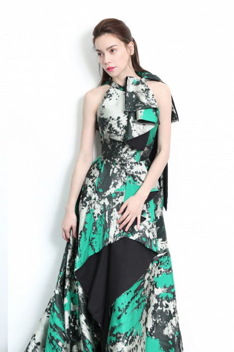 Khong can hang hieu, Ho Ngoc Ha van quyen ru kho roi mat - Anh 2