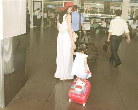 Thủy Tiên - Công Vinh có sớm làm điều này như Hà Tăng, Thu Minh? - Ảnh 4 Thuy Tien - Cong Vinh co som lam dieu nay nhu Ha Tang, Thu Minh? - Anh 4