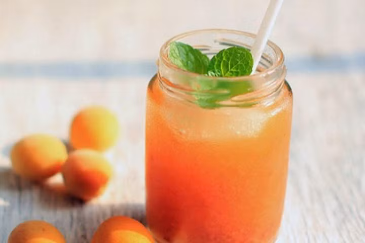 Đánh bay cái nóng mùa hè với 10 loại nước "thần thánh"