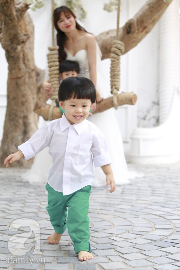 MC Hoàng Linh 8 MC Hoàng Linh 8