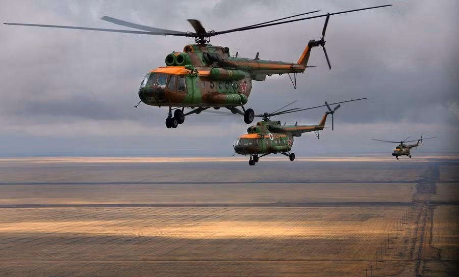 Nga cho khách du lịch bắn AK-47, rong chơi bằng MiG-29 hình ảnh 2 nga cho khach du lich ban ak-47, rong choi bang mig-29 hinh anh 2