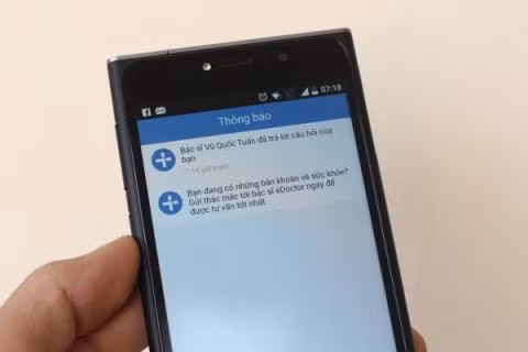 Nhom ban tre phat trien ung dung kham benh tren dien thoai