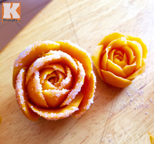 Tỉa hoa hồng từ các loại củ quả siêu đẹp ảnh 7 tia hoa hong tu cac loai cu qua sieu dep - 7